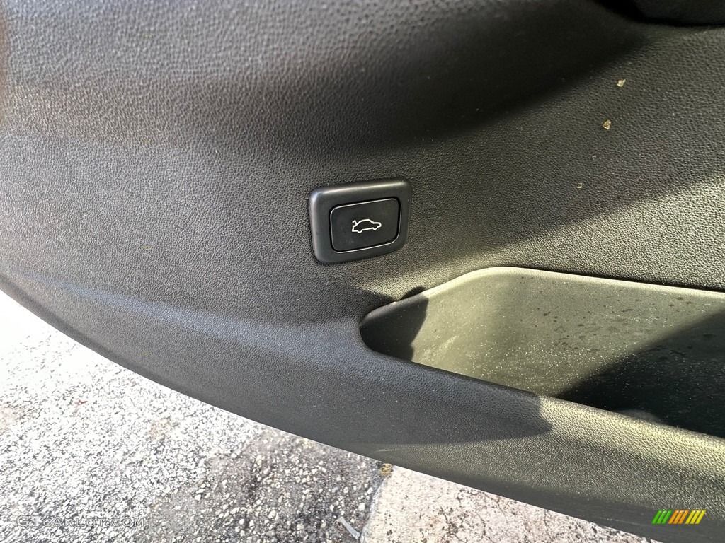 2010 9-3 2.0T Sport Sedan - Black / Black photo #22