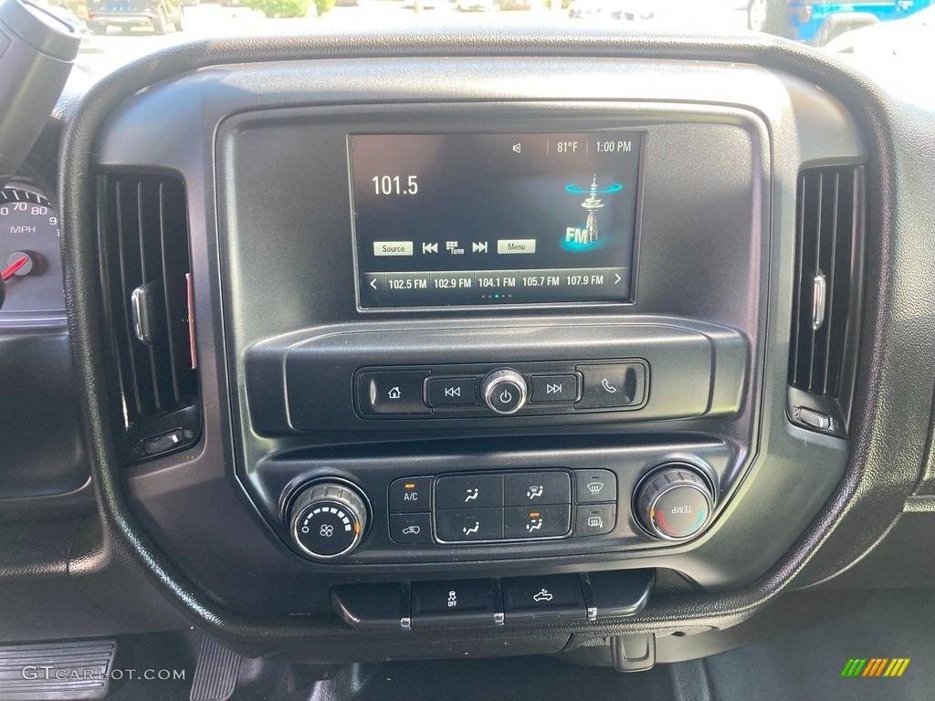 2018 Chevrolet Silverado 1500 WT Regular Cab Controls Photo #145943672