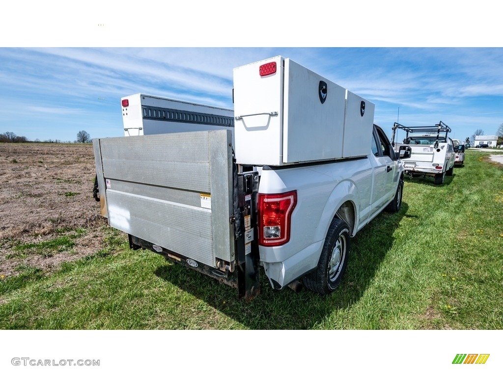 2016 F150 XLT SuperCab - Oxford White / Medium Earth Gray photo #4