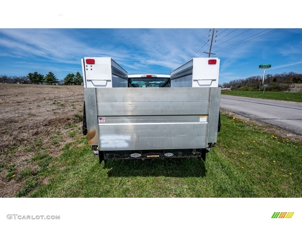 2016 F150 XLT SuperCab - Oxford White / Medium Earth Gray photo #5