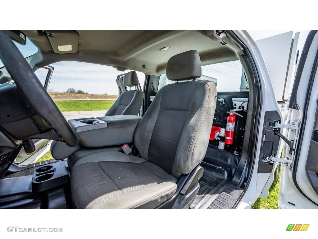 2016 F150 XLT SuperCab - Oxford White / Medium Earth Gray photo #16