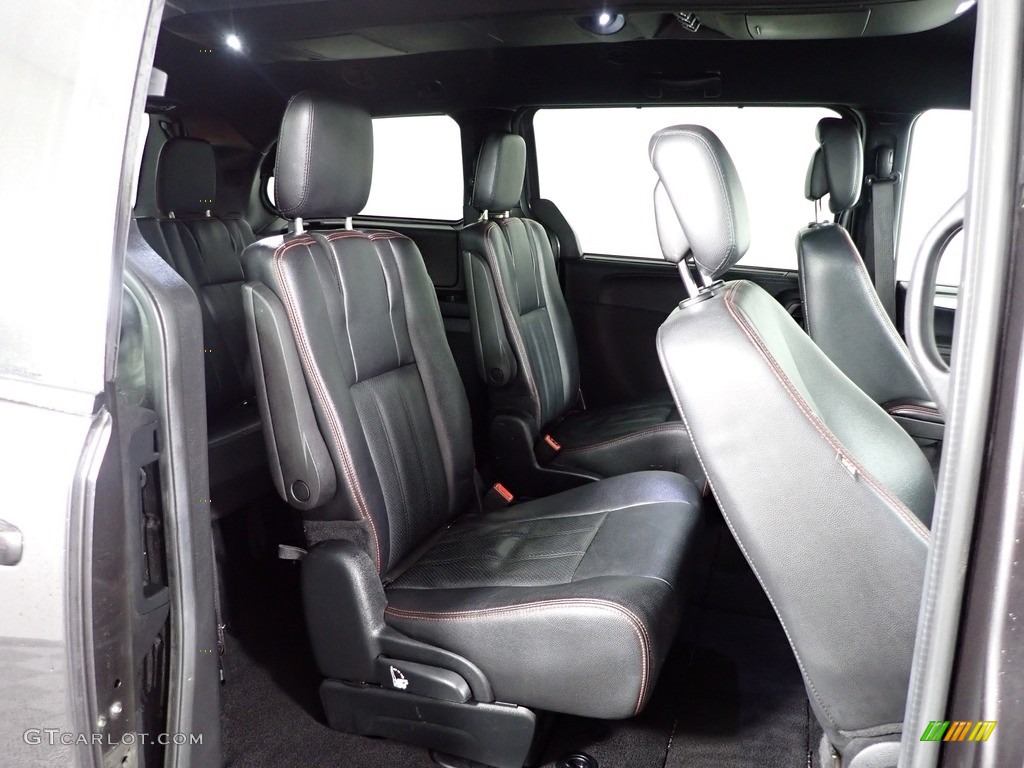 2019 Grand Caravan GT - Granite Pearl / Black photo #30