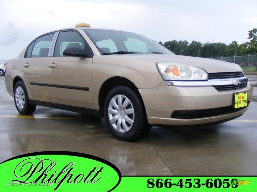 2004 Malibu Sedan - Light Driftwood Metallic / Neutral photo #1