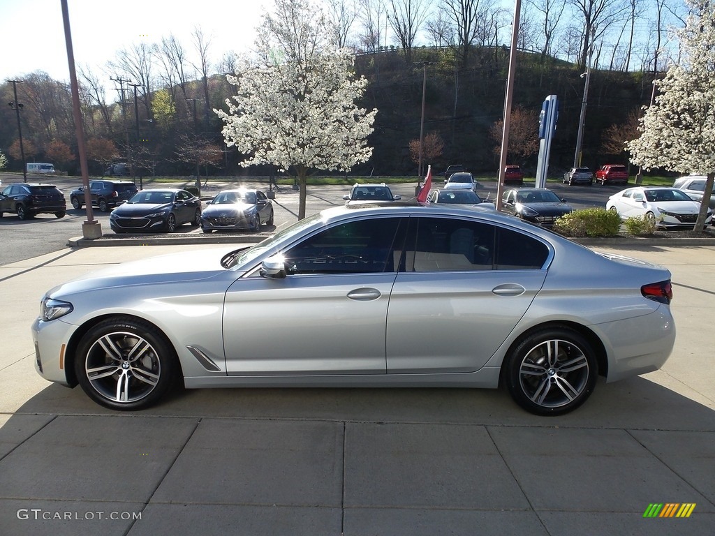 2021 5 Series 530i xDrive Sedan - Glacier Silver Metallic / Black photo #6