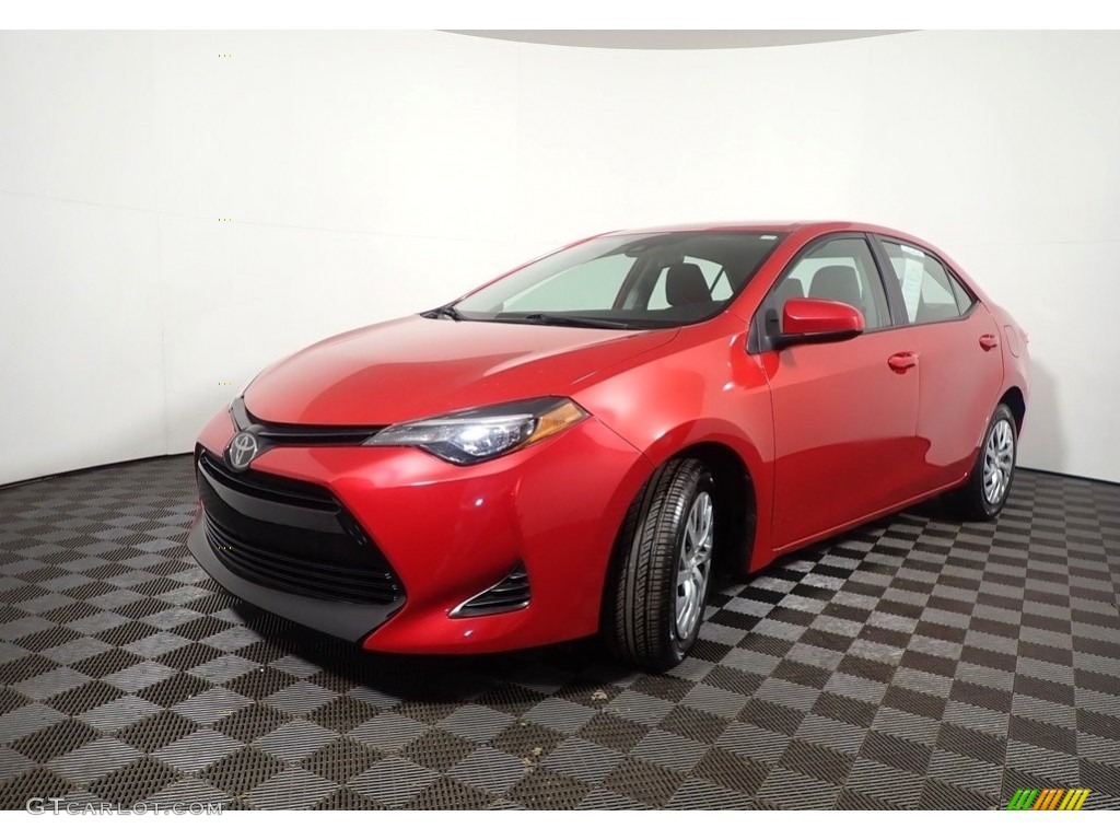 2019 Corolla LE - Barcelona Red Metallic / Black photo #7