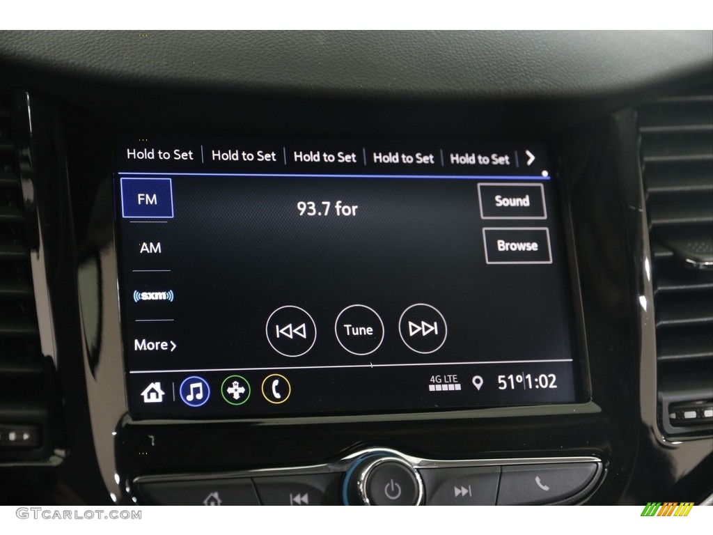 2022 Trax LS AWD - Summit White / Jet Black photo #10