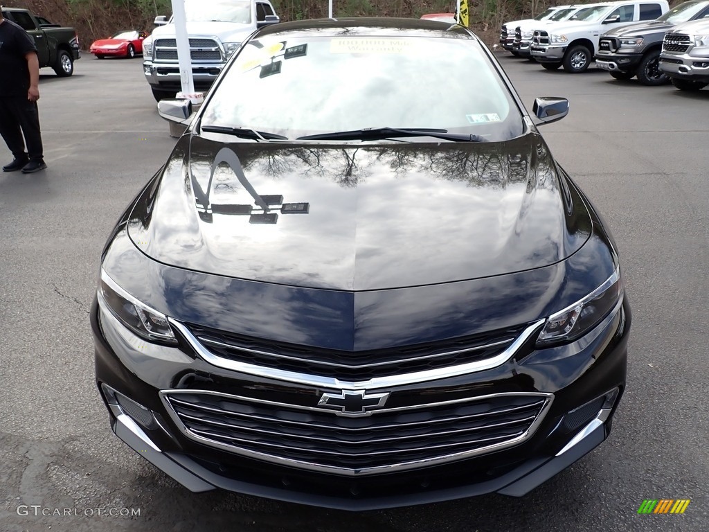 2018 Malibu LT - Mosaic Black Metallic / Dark Atmosphere/­Medium Ash Gray photo #9