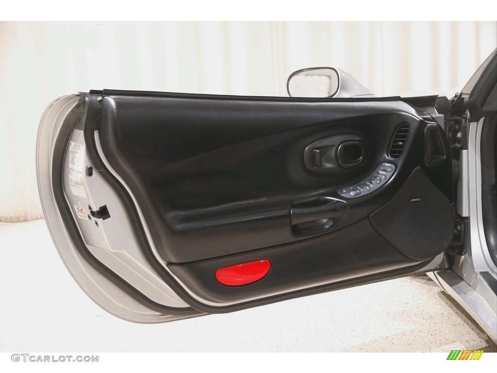 2001 Chevrolet Corvette Convertible Black Door Panel Photo #145952975