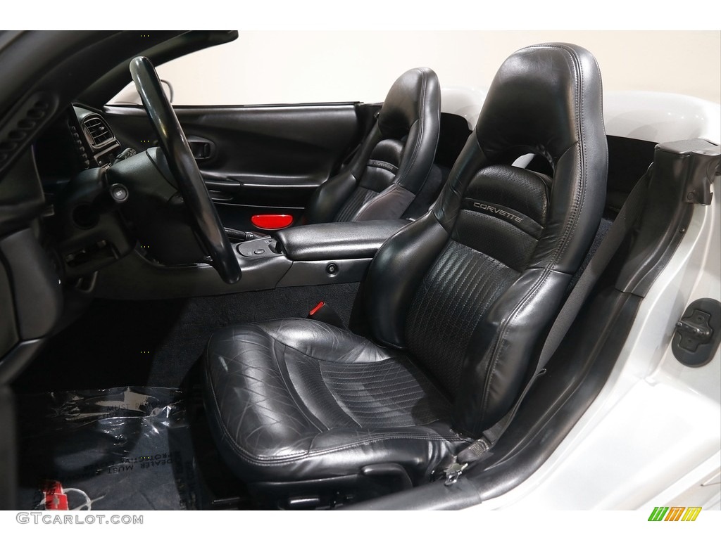 2001 Chevrolet Corvette Convertible Front Seat Photo #145952981