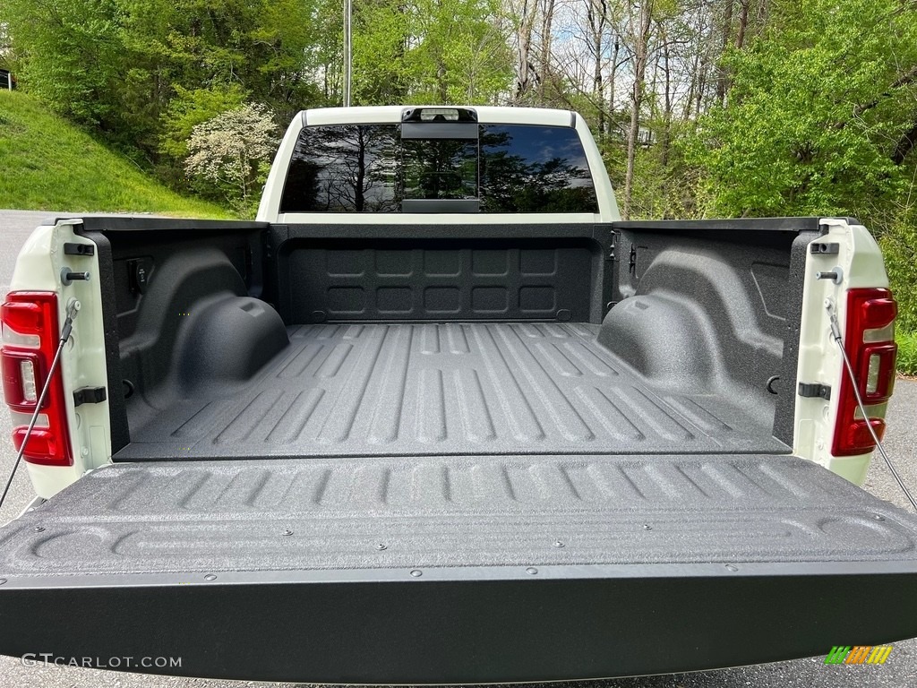 2023 2500 Limited Crew Cab 4x4 - Pearl White / Black photo #8