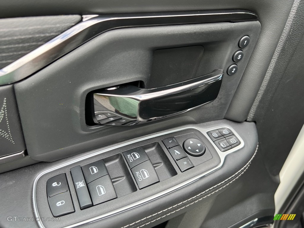 2023 Ram 2500 Limited Crew Cab 4x4 Door Panel Photos