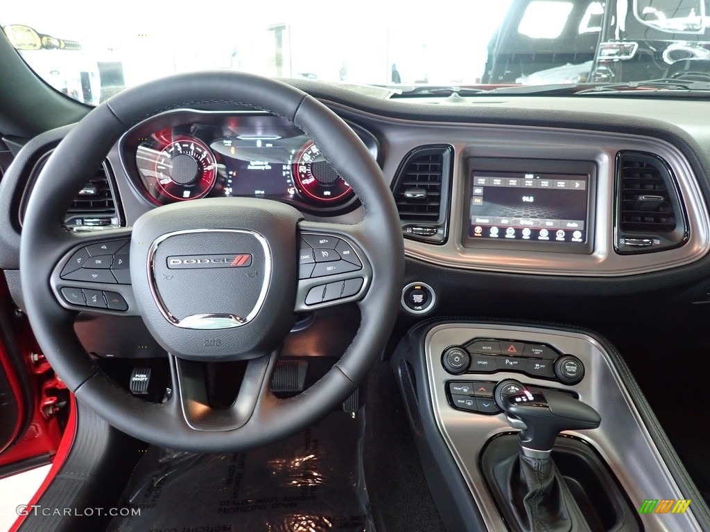 2023 Challenger GT AWD - Torred / Black photo #13