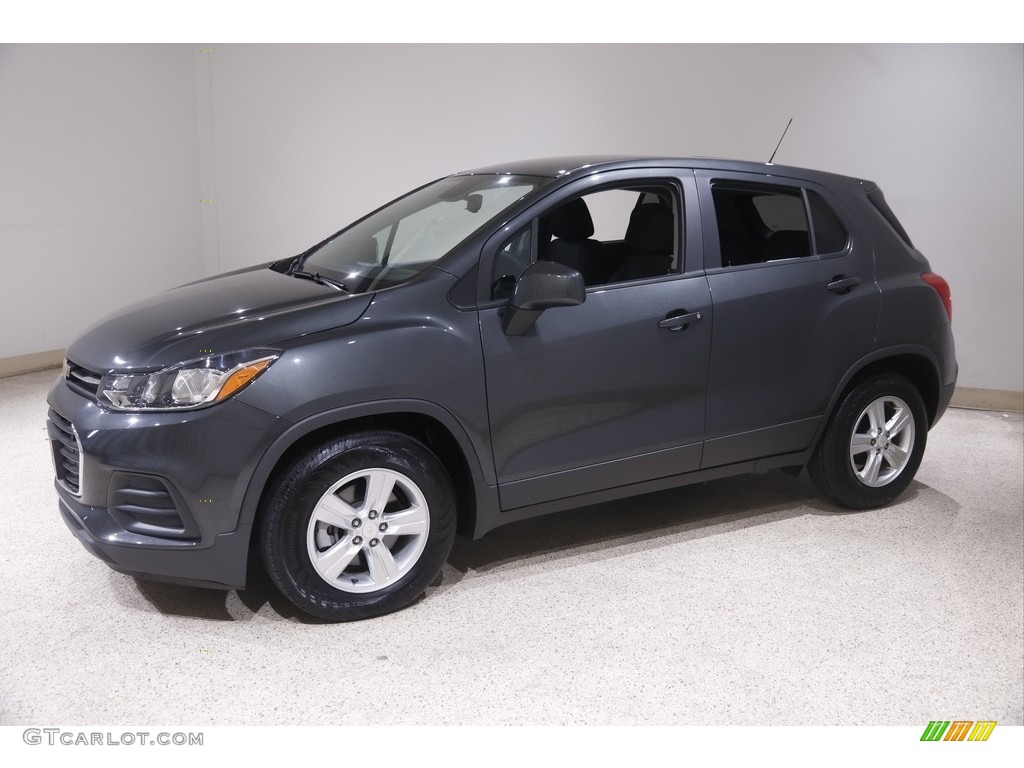 2020 Trax LS - Nightfall Gray Metallic / Jet Black photo #3