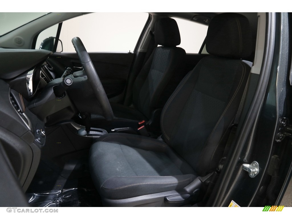 2020 Trax LS - Nightfall Gray Metallic / Jet Black photo #5