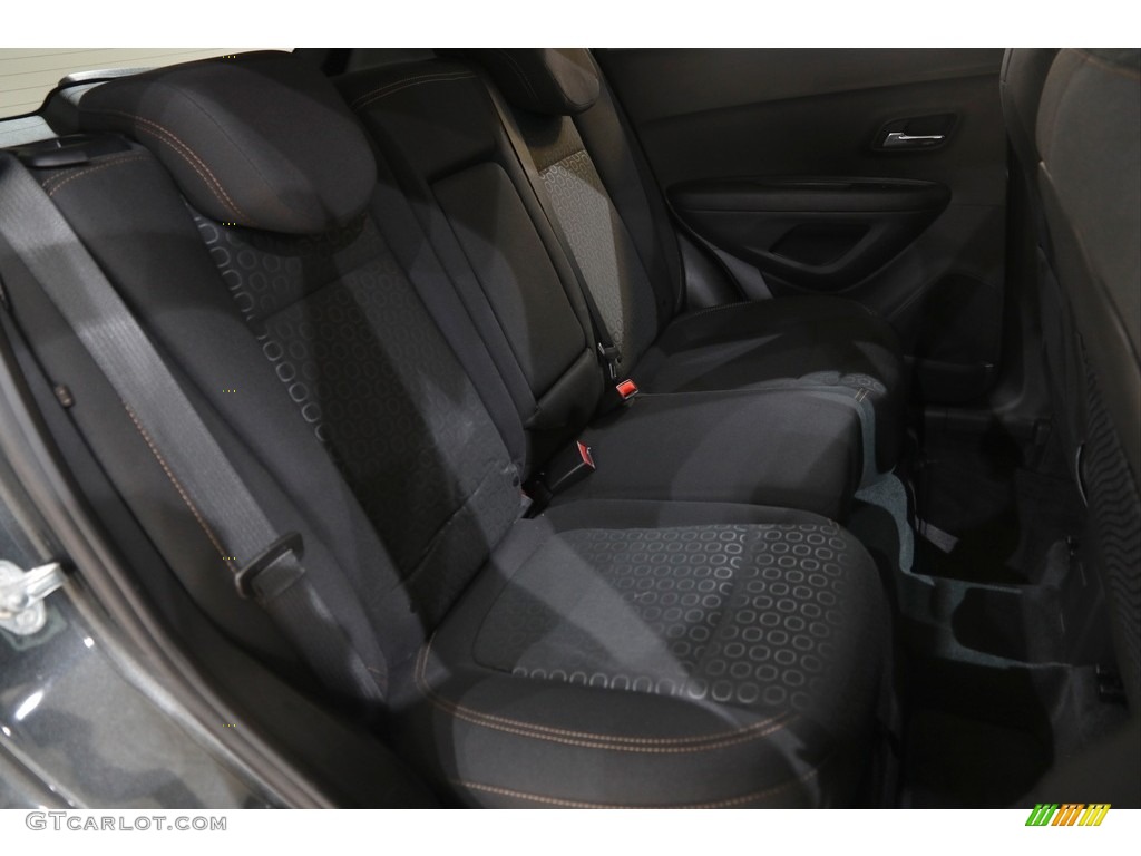 2020 Trax LS - Nightfall Gray Metallic / Jet Black photo #15