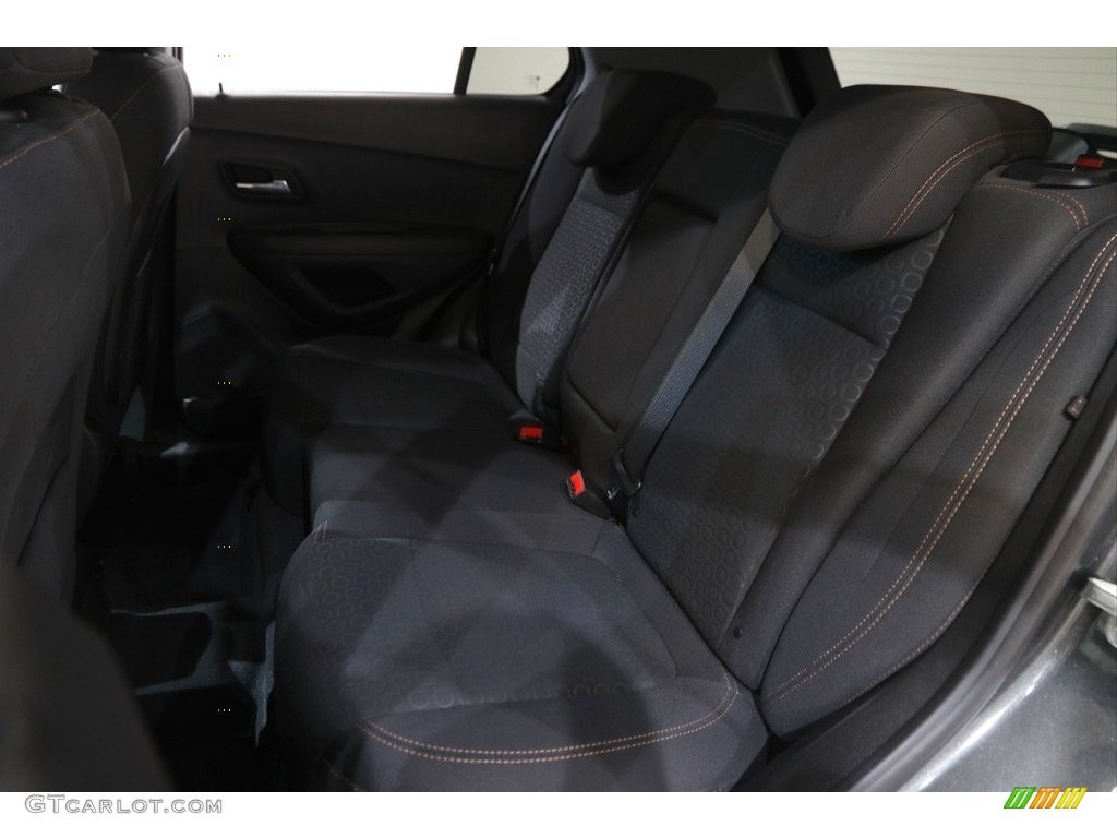 2020 Trax LS - Nightfall Gray Metallic / Jet Black photo #16