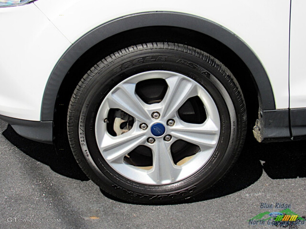 2015 Escape SE - Oxford White / Medium Light Stone photo #9