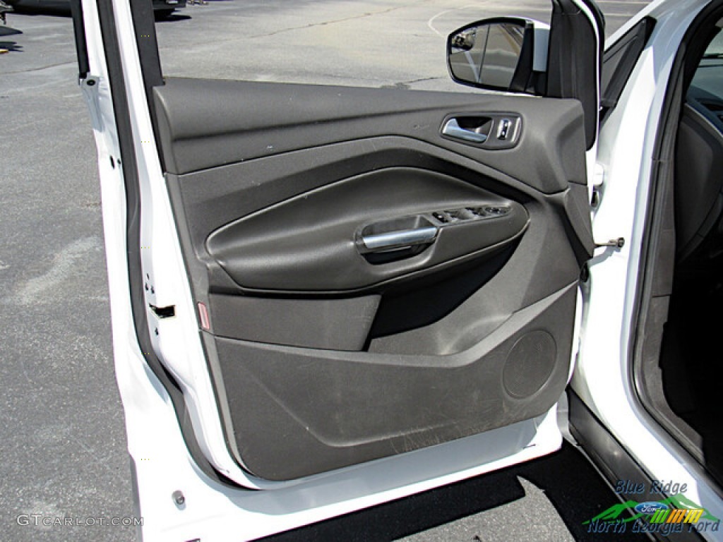 2015 Escape SE - Oxford White / Medium Light Stone photo #10