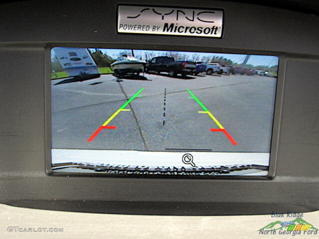 2015 Escape SE - Oxford White / Medium Light Stone photo #21