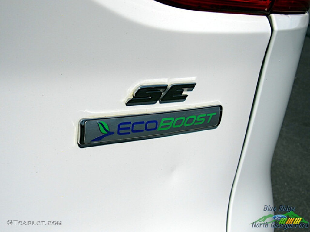 2015 Escape SE - Oxford White / Medium Light Stone photo #30