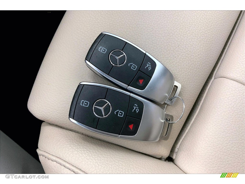 2020 GLB 250 - Polar White / Macchiato Beige photo #11