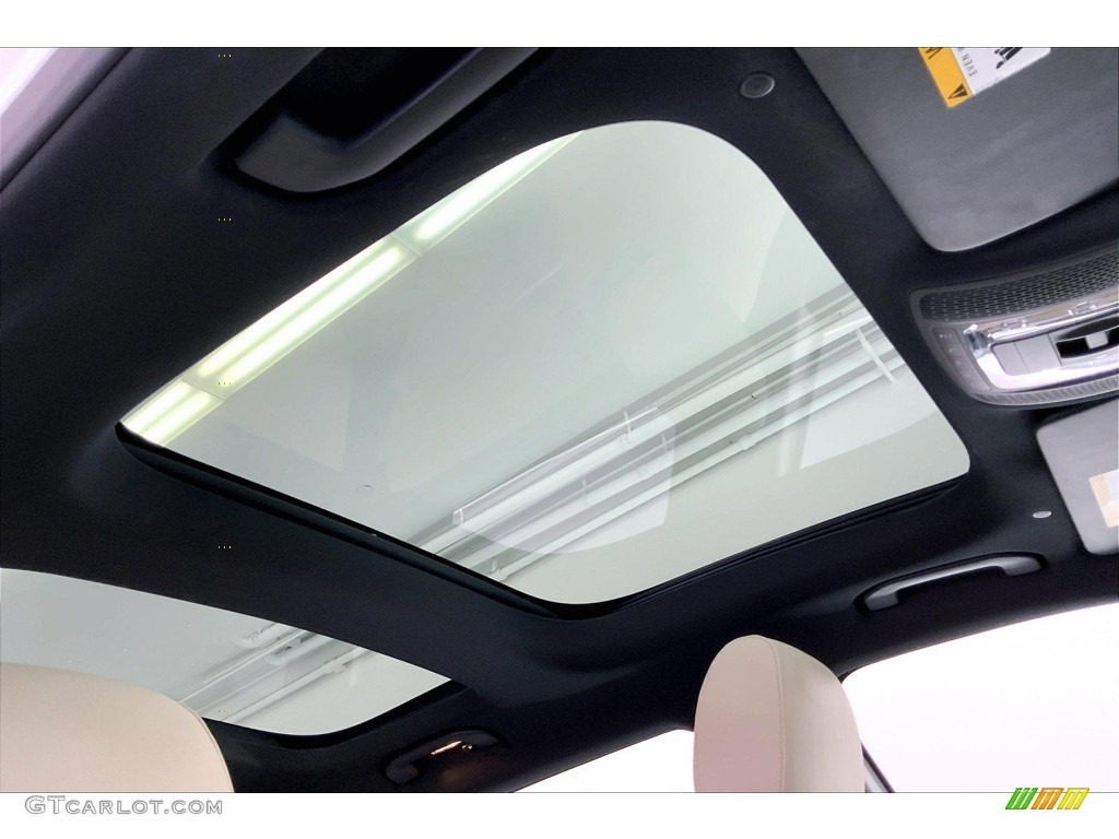 2020 GLB 250 - Polar White / Macchiato Beige photo #25