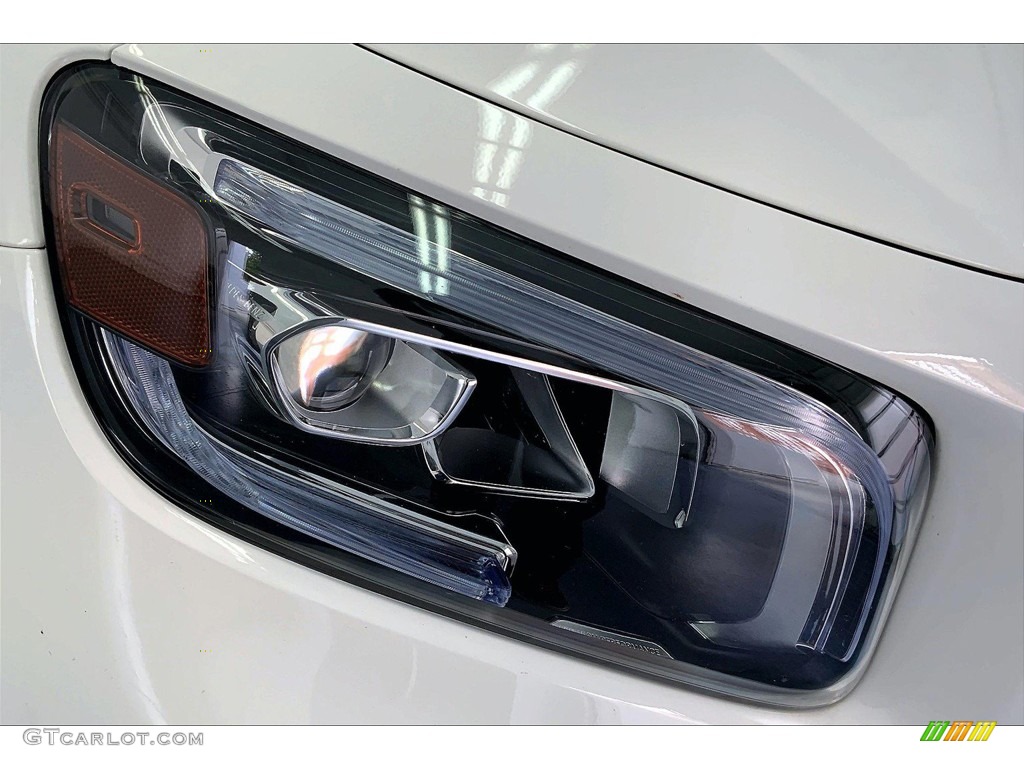 2020 GLB 250 - Polar White / Macchiato Beige photo #28