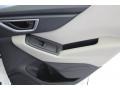 Crystal White Pearl - Forester 2.5i Photo No. 36