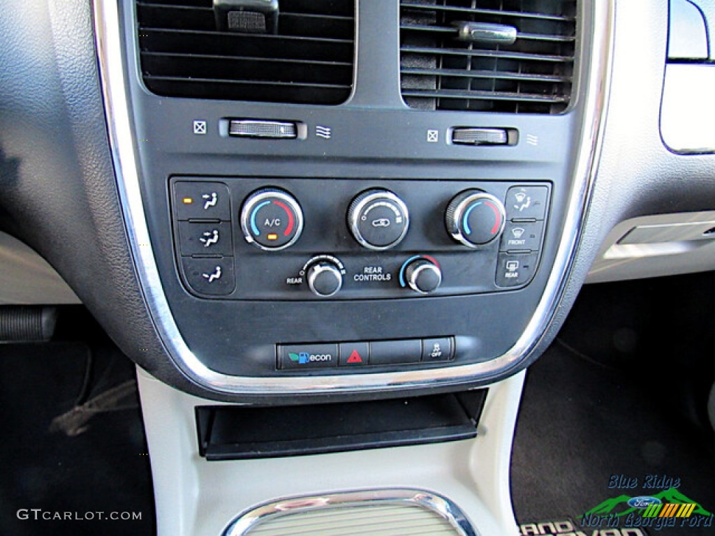 2016 Grand Caravan SXT - Billet Silver Metallic / Black/Light Graystone photo #20