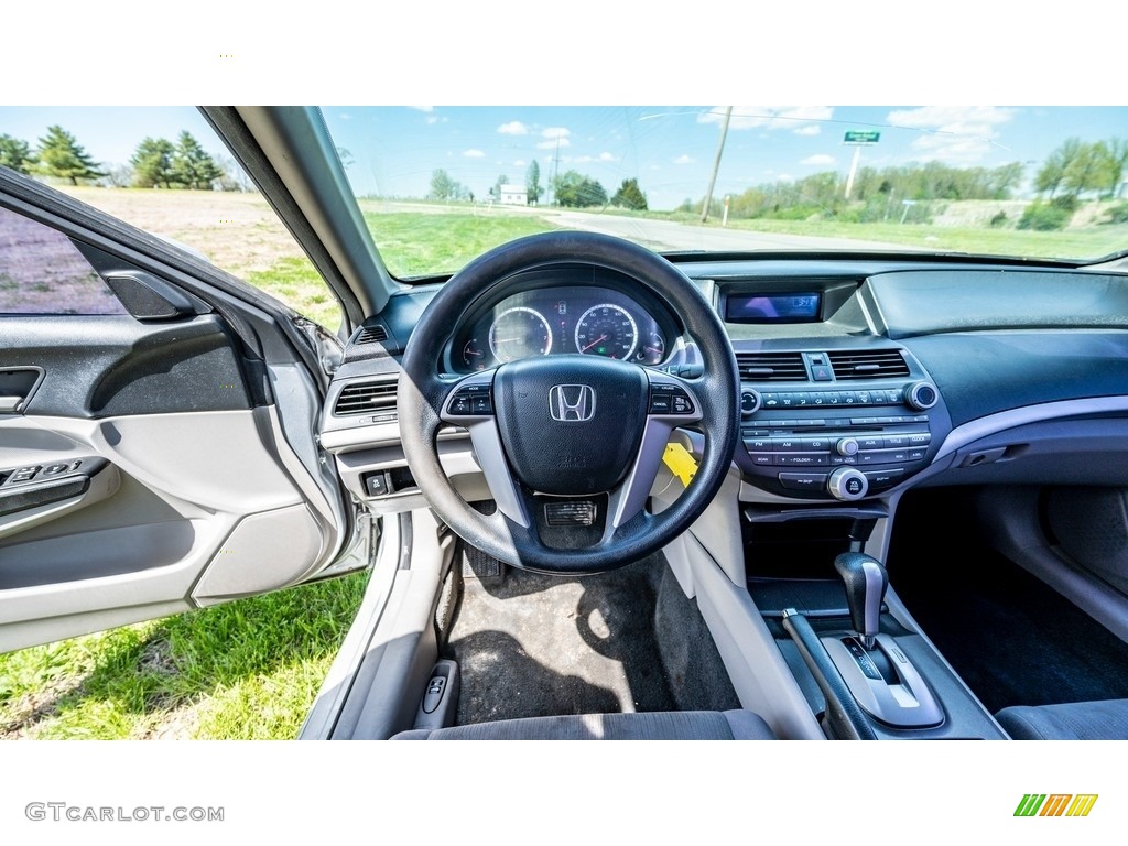 2011 Accord LX Sedan - Alabaster Silver Metallic / Black photo #30