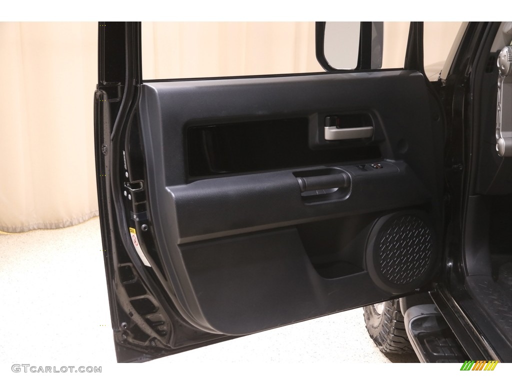 2014 FJ Cruiser 4WD - Black / Dark Charcoal photo #4