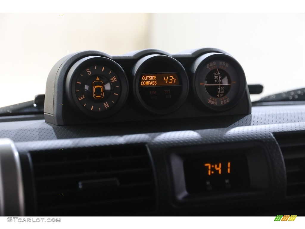 2014 FJ Cruiser 4WD - Black / Dark Charcoal photo #10