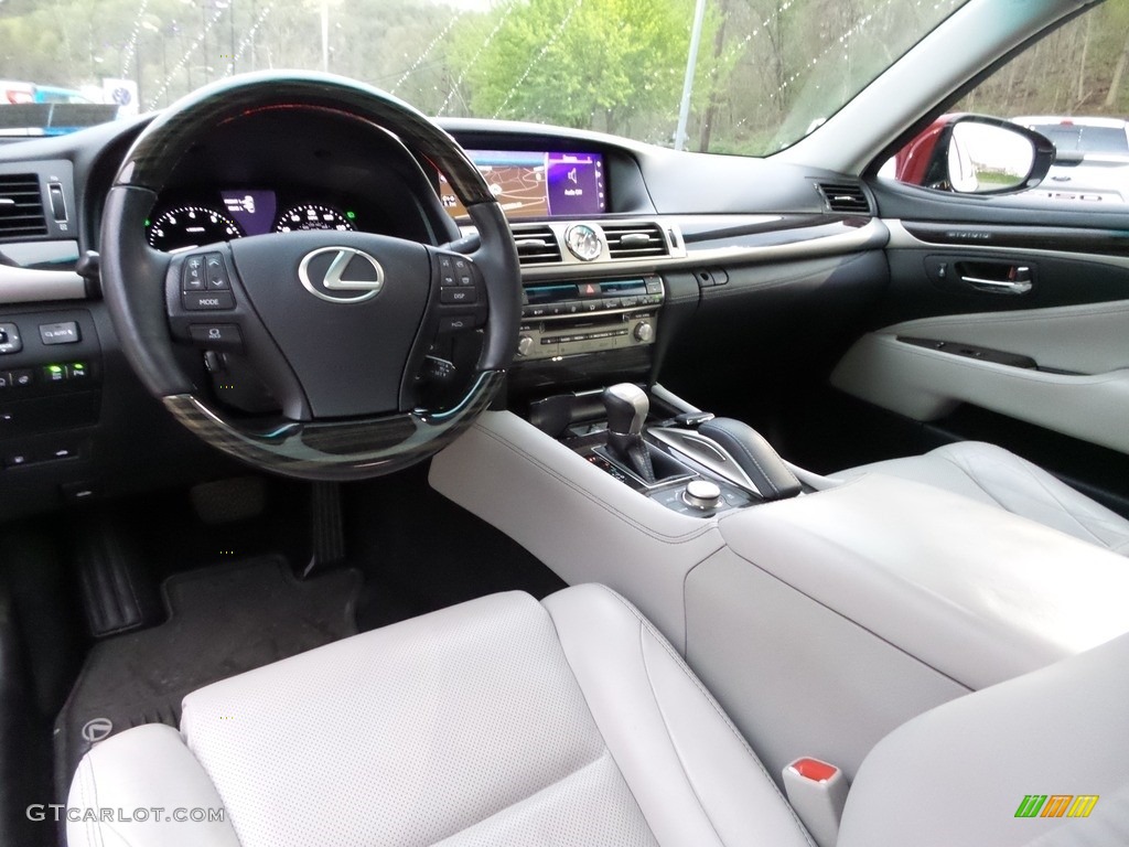 Parchment Interior 2017 Lexus LS 460 AWD Photo #145965376