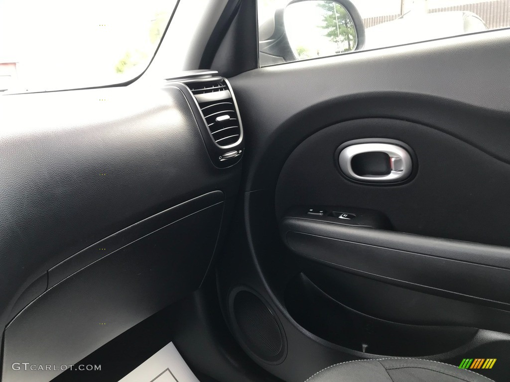 2019 Soul + - Titanium Gray / Black photo #23