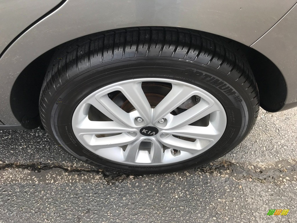 2019 Soul + - Titanium Gray / Black photo #32