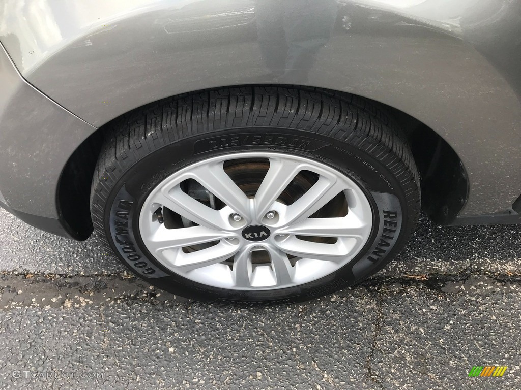 2019 Soul + - Titanium Gray / Black photo #33