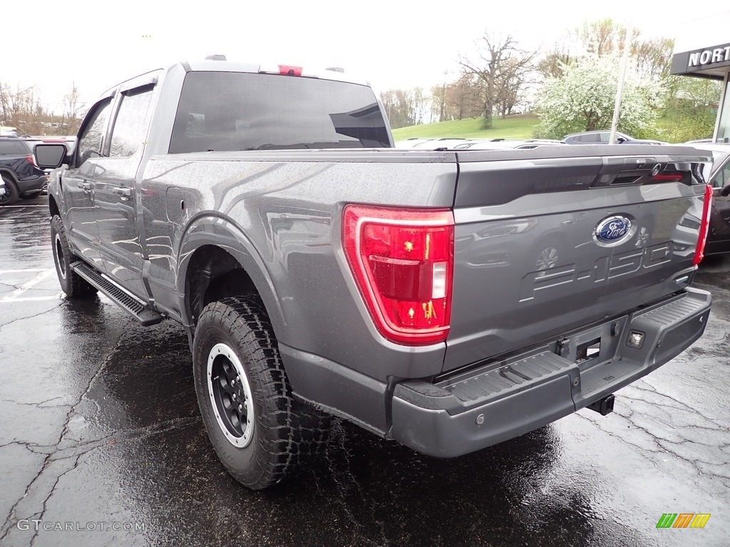 2021 F150 XLT SuperCrew 4x4 - Carbonized Gray / Black photo #4
