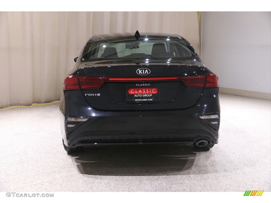 2019 Forte LXS - Aurora Black Pearl / Black photo #18