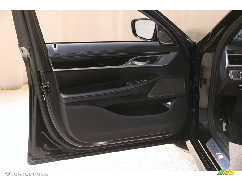 2020 7 Series 740i xDrive Sedan - Black Sapphire Metallic / Black photo #4