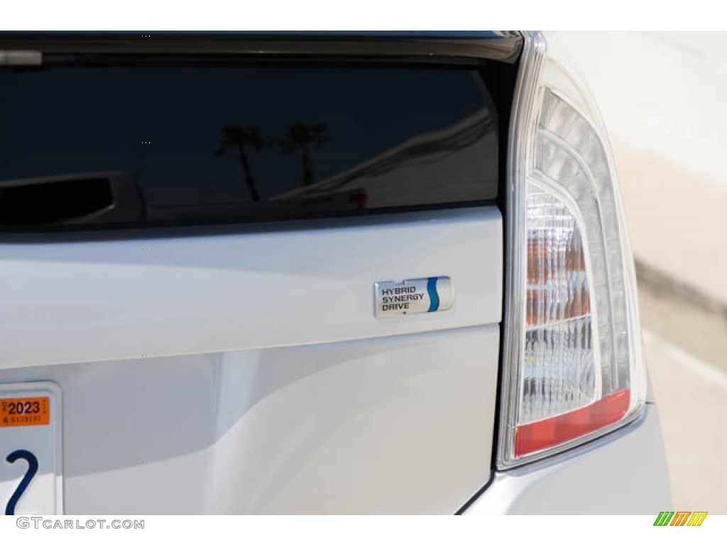 2014 Prius Four Hybrid - Classic Silver Metallic / Misty Gray photo #11