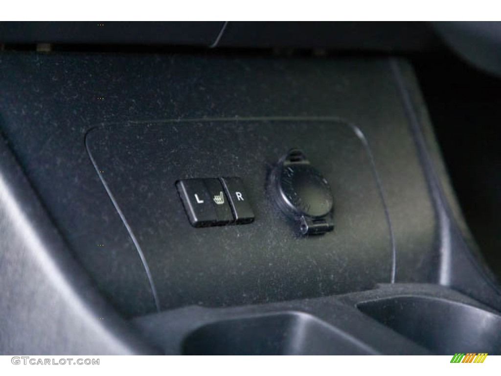 2014 Prius Four Hybrid - Classic Silver Metallic / Misty Gray photo #17