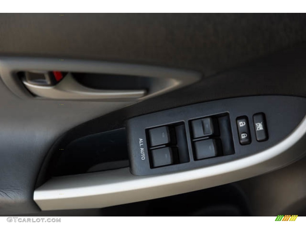 2014 Prius Four Hybrid - Classic Silver Metallic / Misty Gray photo #28