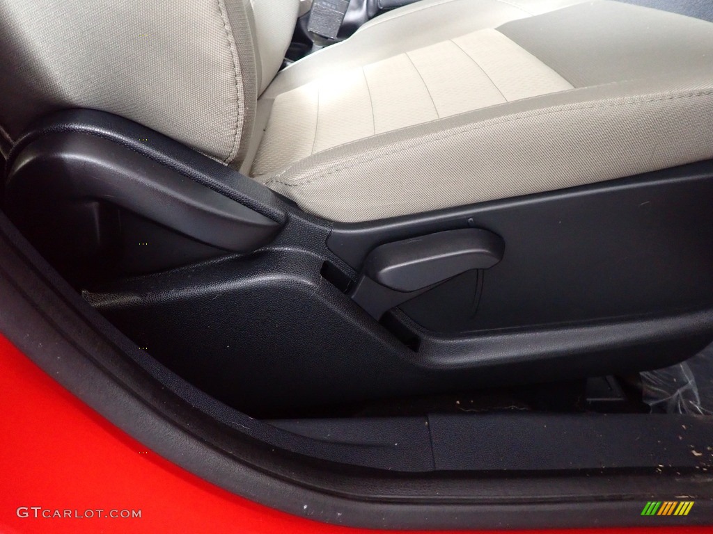 2022 EcoSport S 4WD - Race Red / Medium Stone photo #36