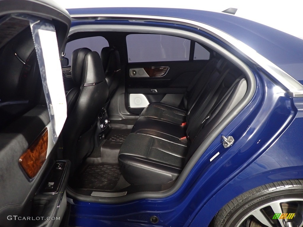 2019 Continental Reserve AWD - Rhapsody Blue / Ebony photo #37