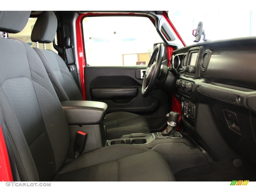 2020 Gladiator Sport 4x4 - Firecracker Red / Black photo #39