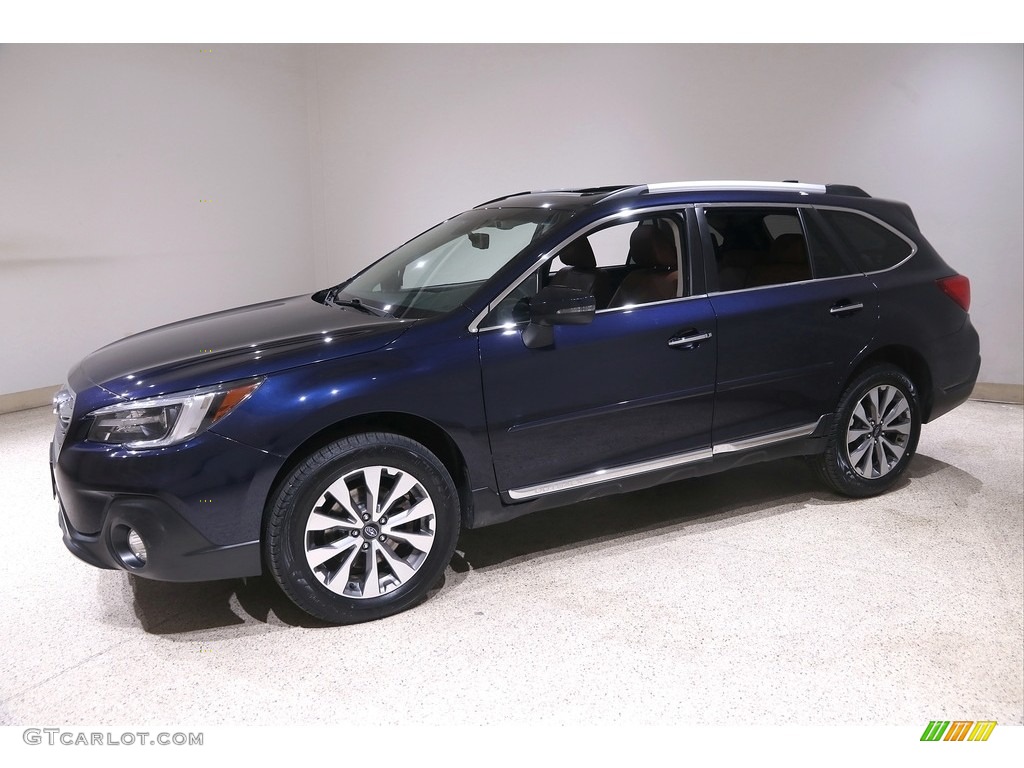 2018 Subaru Outback 3.6R Touring Exterior Photos