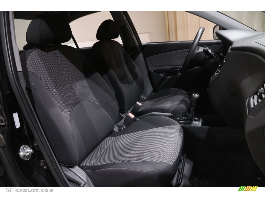 2011 Rio LX - Midnight Black / Gray photo #12