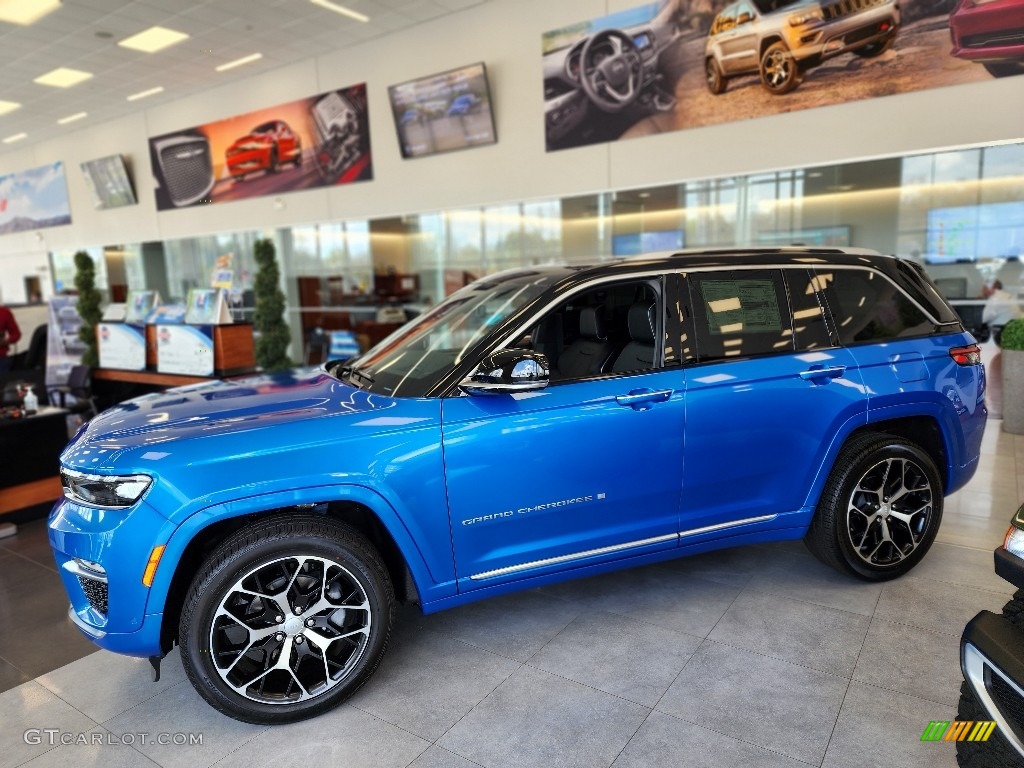 Hydro Blue Pearl 2023 Jeep Grand Cherokee Summit Reserve 4WD Exterior Photo #145971485
