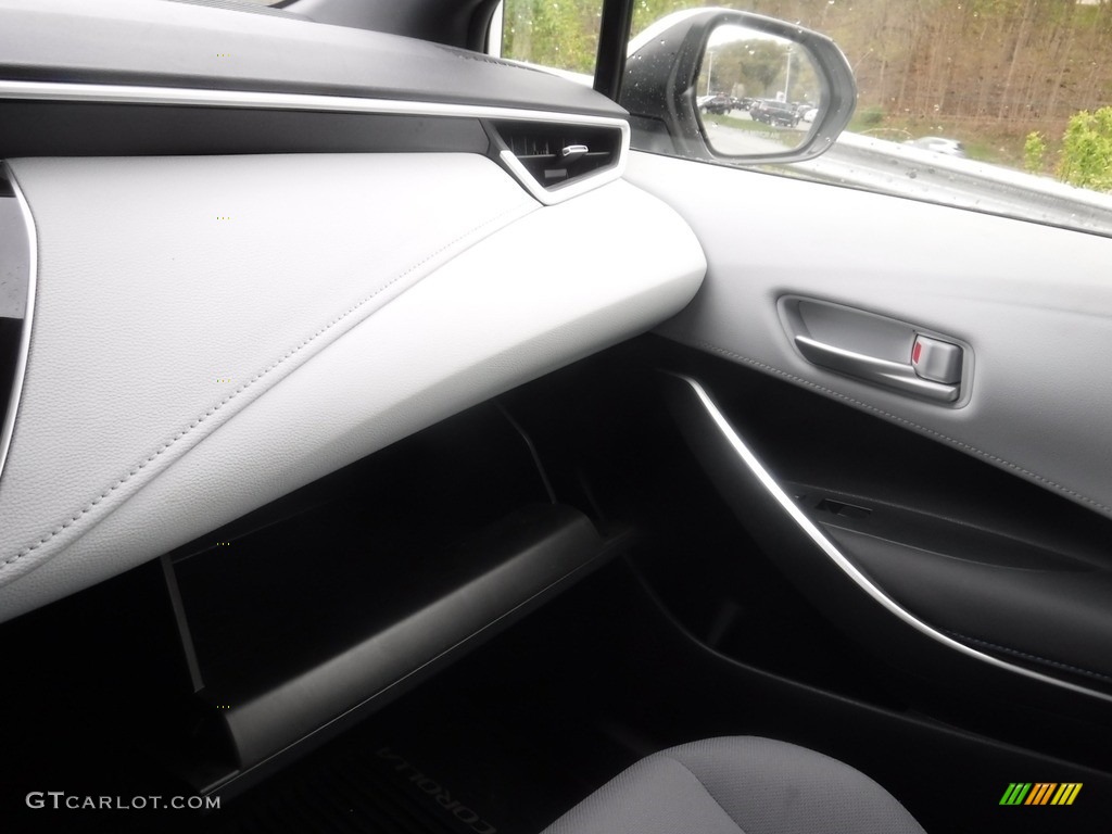 2020 Corolla SE - Super White / Light Gray photo #26