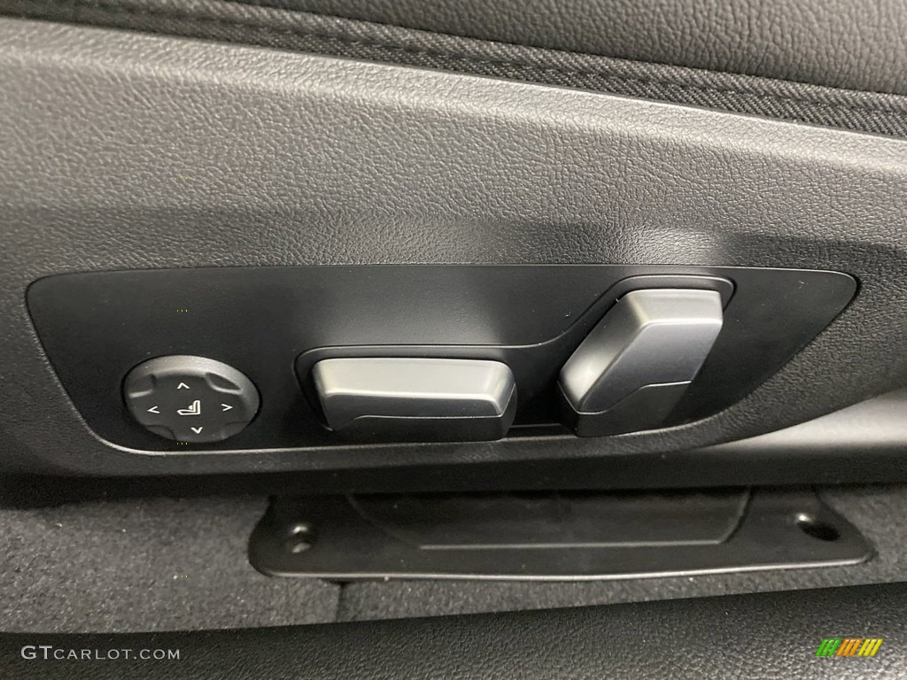 2023 BMW 4 Series 430i Convertible Controls Photo #145974683